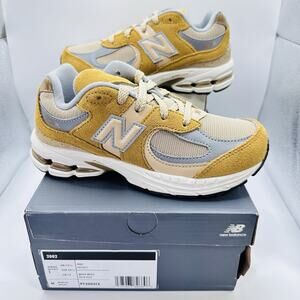 New Balance 2002R Kids Great Plains Incense Beige (GC2002CE) Size 1 Youth - NIB